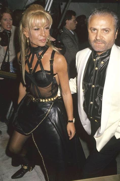 donatella versace 90s.